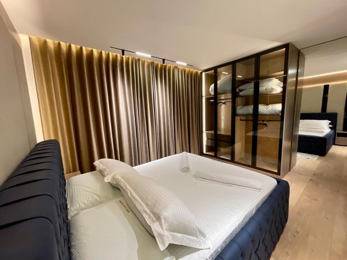 Queens Luxury Apartments Tiranë Ngoại thất bức ảnh